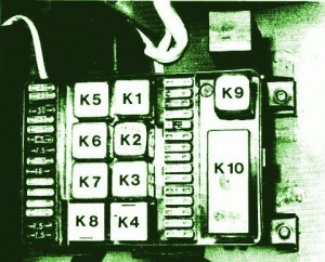 2004 BMW Cibie CSR Fuse Box Diagram