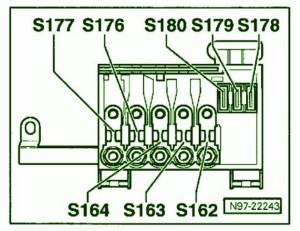 2008 Volkswagen Tiguan Battery Fuse Box Diagram